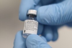 Botol vaksin Covid-19 produksi Pfizer/BioNTech. (Foto: dok)