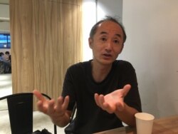 中國紀錄片導演聞海（美國之音陳筠攝）