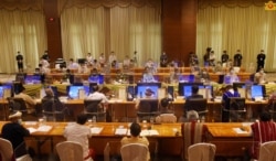 နေပြည်တော်မှာ ကျင်းပတဲ့ JICM အစည်းအဝေးပွဲ မြင်ကွင်း။ (ဓာတ်ပုံ - Myanmar State Counsellor Office - သြဂုတ် ၁၃၊ ၂၀၂၀)