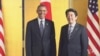 美议员：欢迎安倍到国会演讲