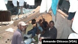 Refugiados queixam-se do ACNUR