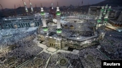 Jutaan jemaah haji di Masjidil Haram, Mekkah, Arab Saudi.