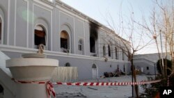 نمای مهمانخانۀ ولایت کندهار پس از انفجار ۱۱ جنوری سال روان میلادی