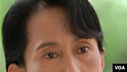 Tokoh oposisi Birma yang menjalani tahanan rumah, Aung San Suu Kyi.