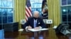 Donald Trump လုပ်ခဲ့တာတွေပြန်ပြင်မယ့် သမ္မတ Joe Biden အမိန့် ၃ ရပ်ကို စတင် လက်မှတ်ထိုးပြီ 