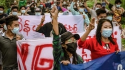 အာဏာဖီဆန် ဘက်ပြောင်းလာသူ တပ်မတော်သား ၈၀၀ ကျော်ရှိပြီ (ဗိုလ်ကြီးမင်းမောင်မောင်)