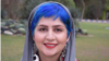 سپیده قلیان فعال مدنی که از سوی ماموران امنیتی جمهوری اسلامی بار دیگر بازداشت شده است.