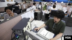 Maraknya 'cyber crime' yang menjadi kejahatan lintas negara, memerlukan kerjasama dan kemitraan global (foto: ilustrasi).