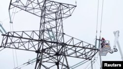 Latvia decouples power grid from joint power grid with Russia