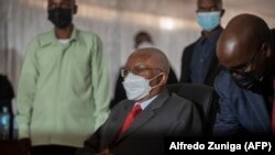 Antigo presidente Armando Guebuza comparece a tribunal na Cadeia de Máxima Segurança, em Maputo, sobre o caso das "dívidas ocultas" nesta Quinta-feira, 17 de Fevereiro de 2022