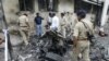 Ledakan di luar Rumah Sakit Sipil di Ahmedabad. Pengadilan India menjatuhkan hukuman mati kepada 38 orang atas serangkaian ledakan bom pada 2008 (Foto: AFP)