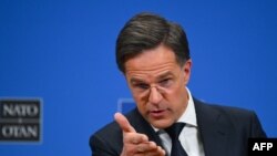 Katibu mkuu wa NATO General Mark Rutte akihutubia mkutano wa muungano huo, Brussels. February 12, 2025. 