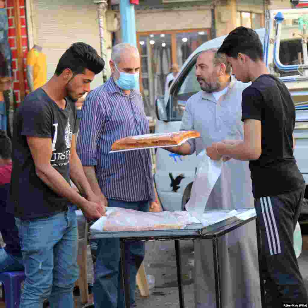 W&#234;ney&#234;n Dawiya Meha Remezan&#234; ji Bajar&#234; Reqa