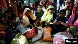 Cox’s Bazar မြို့က ဒုက္ခသည်စခန်းတွေမှာ ရောက်ရှိလာတဲ့ ရိုဟင်ဂျာဒုက္ခတချို့