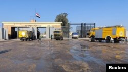 Gazze'ye yardım taşıyan TIR'lar Mısır sınırındaki Refah kapısında bekliyor - 19 Ekim 2023