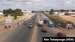 Estrada do Zango II, Luanda, Angola