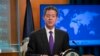 Duta Besar untuk Kebebasan Beragama Internasional, Sam Brownback, memberikan keterangan kepada para wartawan terkait penilaian tahunan kebebasan beragama di seluruh dunia, di kantor Departemen Luar Negeri AS, Washington, D.C., Selasa, 29 Mei 2018.