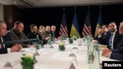Американо-украинские переговоры по редкоземельным металлам. Мюнхен, 14 февраля 2025 г. 