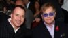 Elton John Nikahi Pasangan Lama