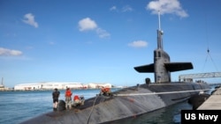 美國海軍洲際導彈潛水艇內華達號於2022年1月15日抵達關島,反映了美國對印太地區的承諾。（照片來自美國海軍推特）