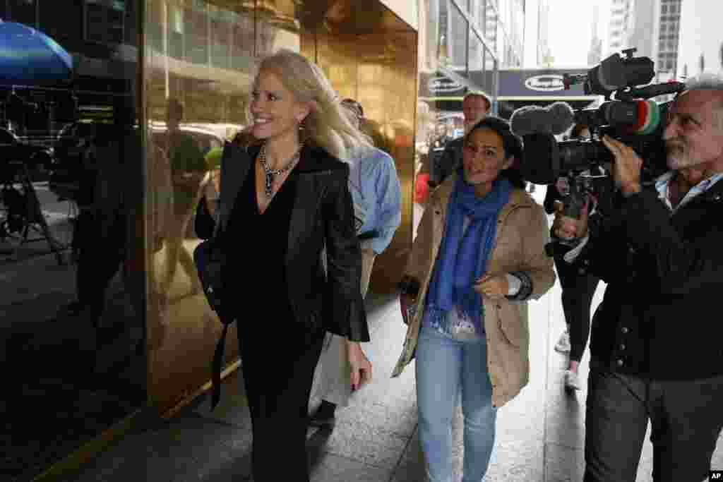 Kellyanne Conway, Trump's campaign manager arrives at Trump Tower Saturday.