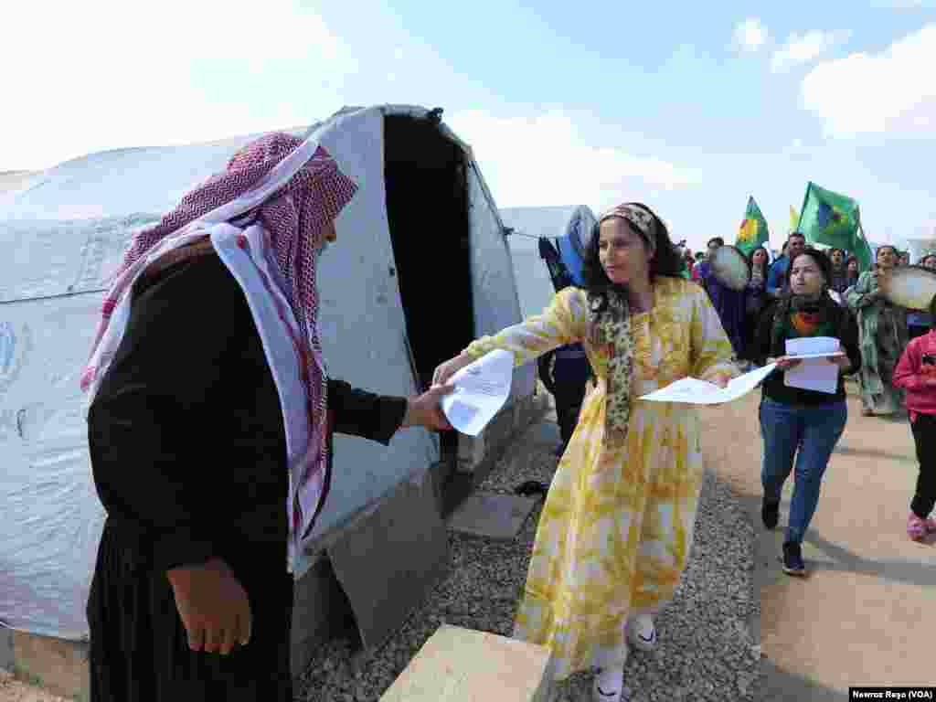 Jinên Efrînê di Çalakiya 8ê Adarê da