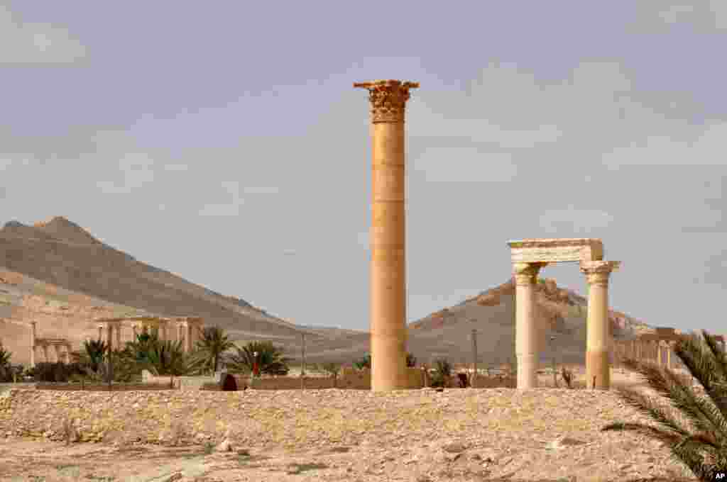 This photo released on Sunday March 27, 2016, by the Syrian official news agency SANA, shows a general view of Palmyra, central Syria.