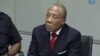 Charles Taylor reclama regalias presidenciais para a sua família