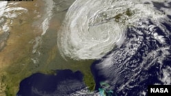 Gambar pergerakan badai super Sandy yang diambil oleh satelit NASA. 