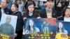 位于美国洛杉矶的中国维权人士界立建星期日(12月22日)于当地的中国领事馆前发起抗议，抗议人士除声援江西网红李宜雪外，也要求中共局立即释放何方美、董瑶琼和吴亚楠等被以“精神病”为由迫害的所有受害者。（照片由界立建提供） 