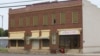 Kantor Marion County Record terletak di seberang Gedung Pengadilan Marion County di Marion, Kansas, Minggu, 13 Agustus 2023. ( AP/John Hanna)