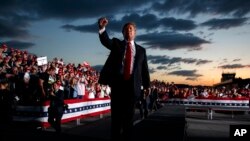 Predsednik SAD Donald Tramp na mitingu u Pensilvaniji