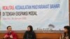 Sekjen KIARA, Susan Herawati (tengah) (foto: VOA/Ahmad Bhagaskoro)