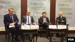 華盛頓智庫戰略與國際研究中心針對川普主政後台海安全態勢的研討會（2017年1月17日，美國之音鍾辰芳拍攝）