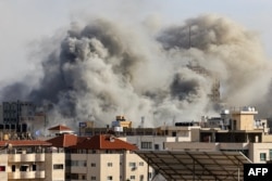 Militan Palestina memulai “perang” melawan Israel, kata menteri pertahanan negara itu pada 7 Oktober setelah rentetan roket ditembakkan, sebuah peningkatan besar dalam konflik Israel-Palestina. (Foto: AFP/MAHMUD HAMS)