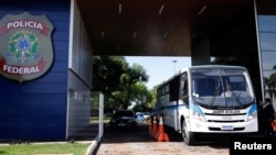 巴西警方拆除示威者營地後從聯邦警察國家學院派出車輛增援（2023年1月10日）