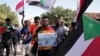 Pasukan Sudan Tembakkan Gas Air Mata, Puluhan Demonstran Cedera