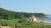 미 육군 2사단 210화력여단이 지난 2017년 7월 한국 동해안에서 M270 다연장로켓 사격훈련을 실시하고 있다. (자료사진=미 국방부)