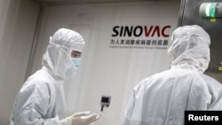 Laboratorium pembuat vaksin China Sinovac Biotech, mengembangkan vaksin eksperimental COVID-19, di Beijing, China, 24 September 2020. (Foto: Reuters)