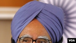 Perdana Menteri India Manmohan Singh menepis tuduhan WikiLeaks, yang menurutnya tidak dapat dipastikan kebenarannya.