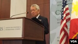 菲律賓外交部長佩費克托雅賽星期四在華盛頓智庫戰略與國際研究中心（CSIS）就菲律賓新政府的外交政策和美菲關係發表演講。