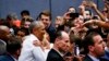 Obama: Pemerintah AS 'Tidak Dijual'