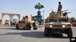 سربازان افغان چندین روز درگیر جنگ با طالبان در غزنی بودند