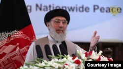 رهبر حزب اسلامی گفت، تقسیم قدرت کنونی که توسط جان کیری صورت گرفته است، قداست ندارد