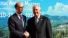 Tillerson Urges Russia to End Support for Assad